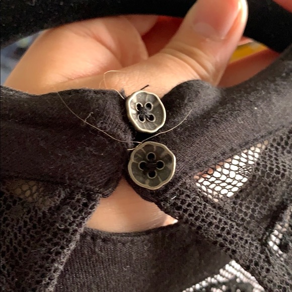 Long Flowing Top - Picture 4 of 4